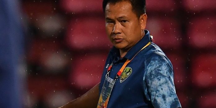 “โค้ชต้น” รับลำปางเป็นรองทุกทีม โฟกัสนัดต่อนัดเพื่อเป้าหมายอยู่รอด “โค้ชต้น” รับลำปางเป็นรองทุกทีม โฟกัสนัดต่อนัดเพื่อเป้าหมายอยู่รอด